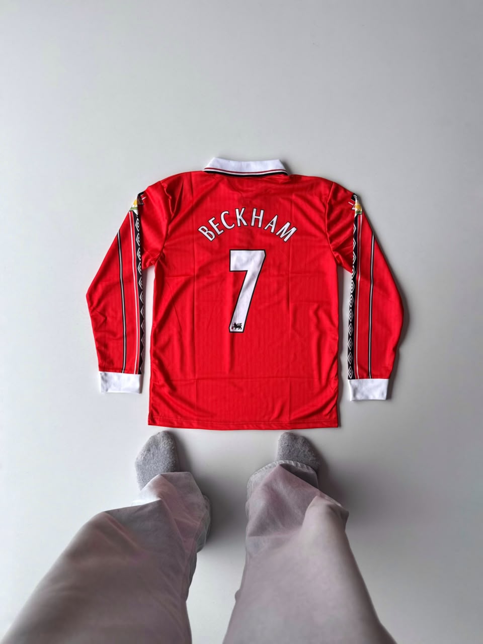 Manchester United D. Beckham 1998-1999 full sleeves retro