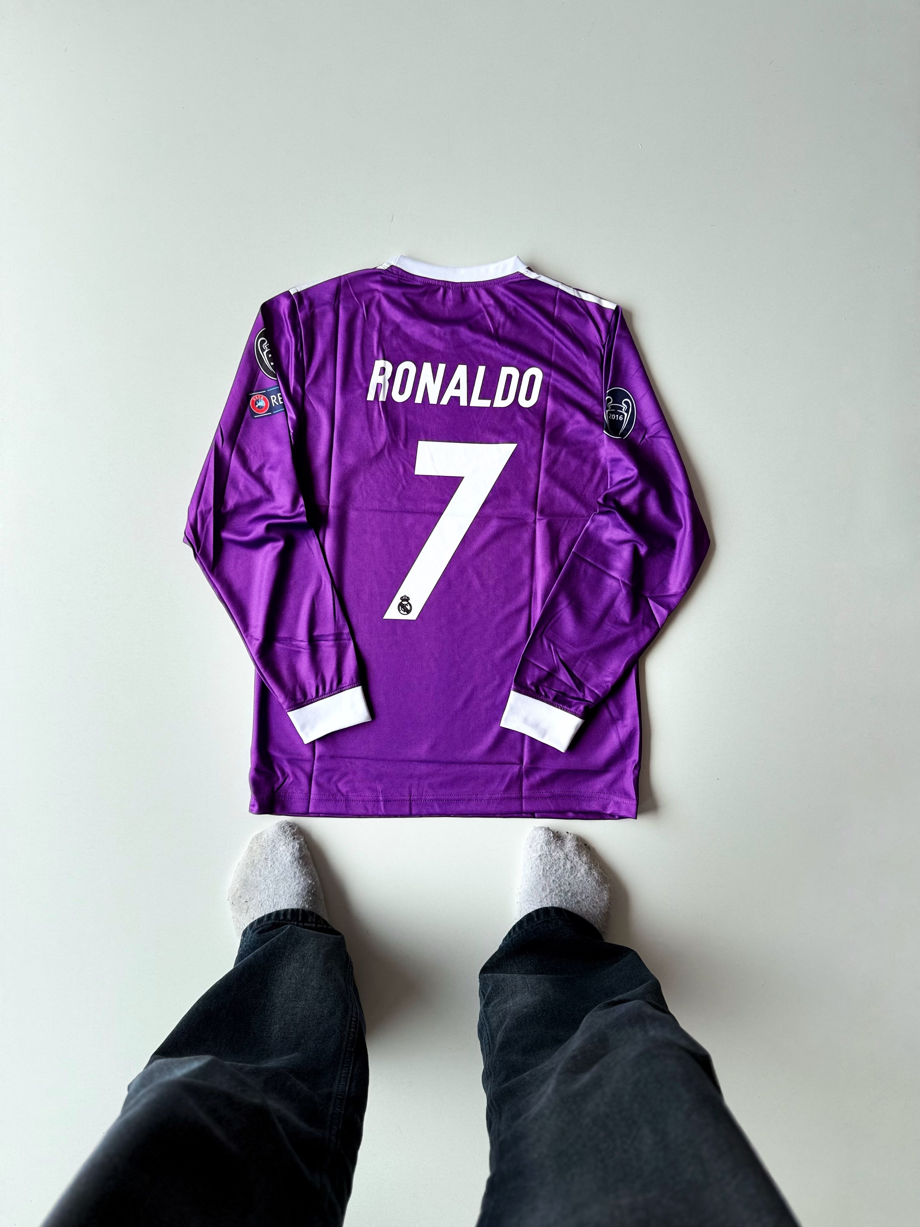 Real madrid 2017-18 away ronaldo full sleeeve