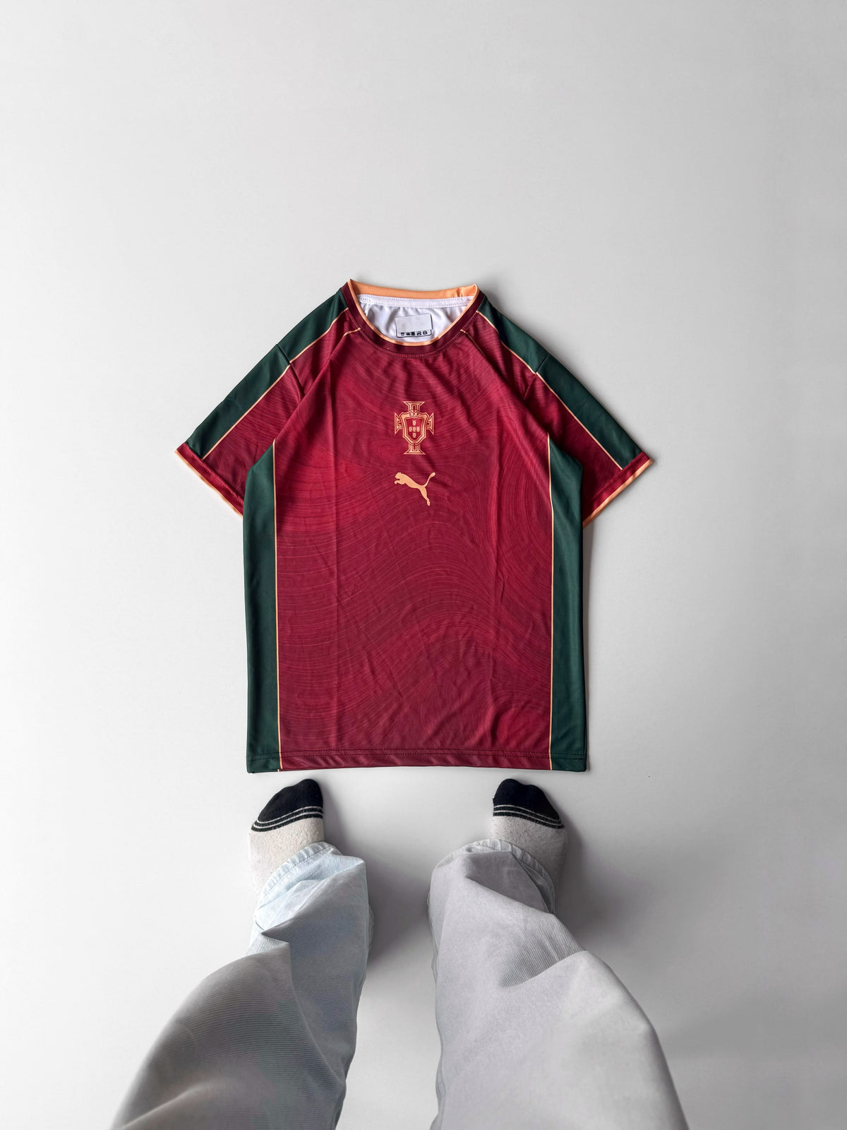 Portugal #7 Ronaldo fan made - Red and green half sleeves