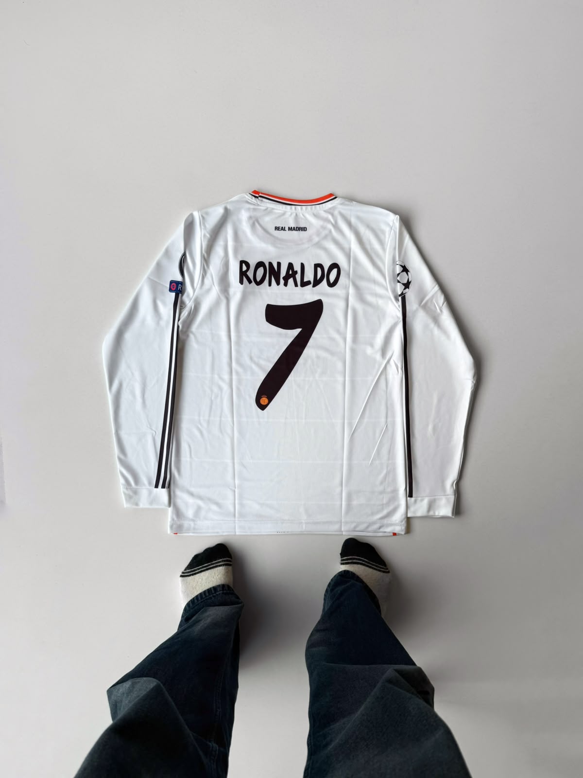 Real Madrid 2013-14 Ronaldo #7 - Fly Emirates white full sleeves retro