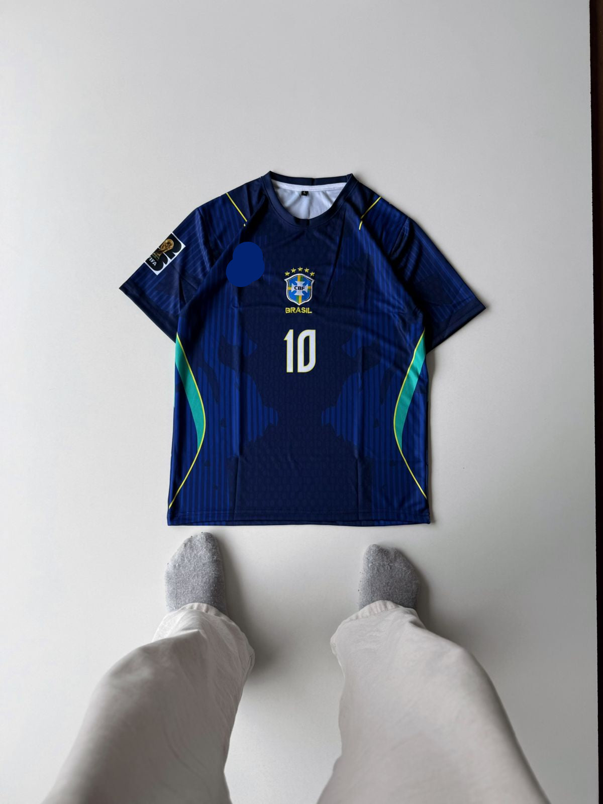 Neymar brazil away WC 26 half sleeve