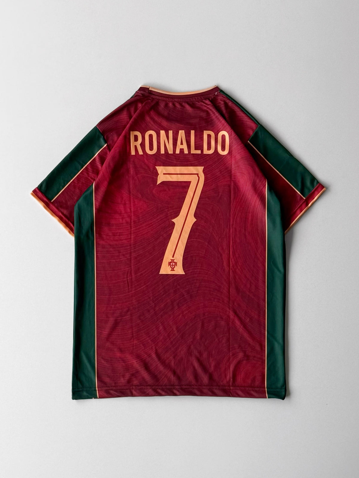 Portugal #7 Ronaldo fan made - Red and green half sleeves